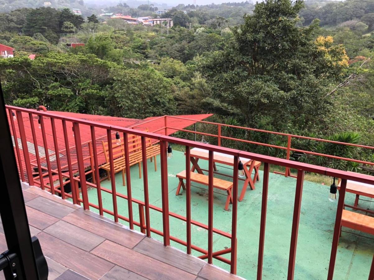 Monteverde Monkey Hostel Zewnętrze zdjęcie