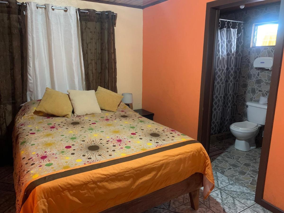 Monteverde Monkey Hostel Zewnętrze zdjęcie